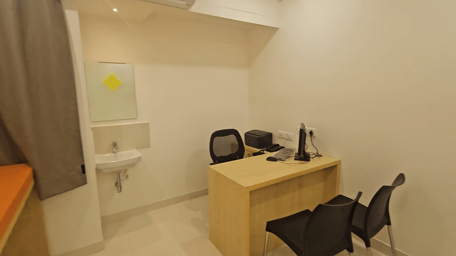 Savali Clinic Savali Clinic Consultation room